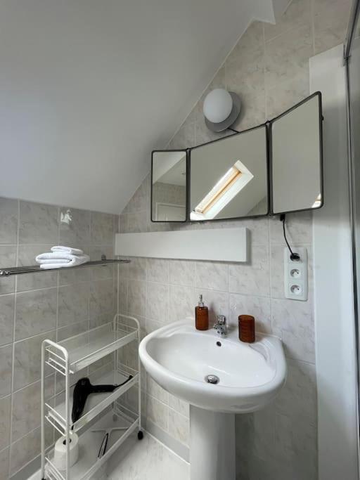 Saint-Come-du-Mont Gite Omaha 3 Etoiles - La Ferme Delaunay מראה חיצוני תמונה