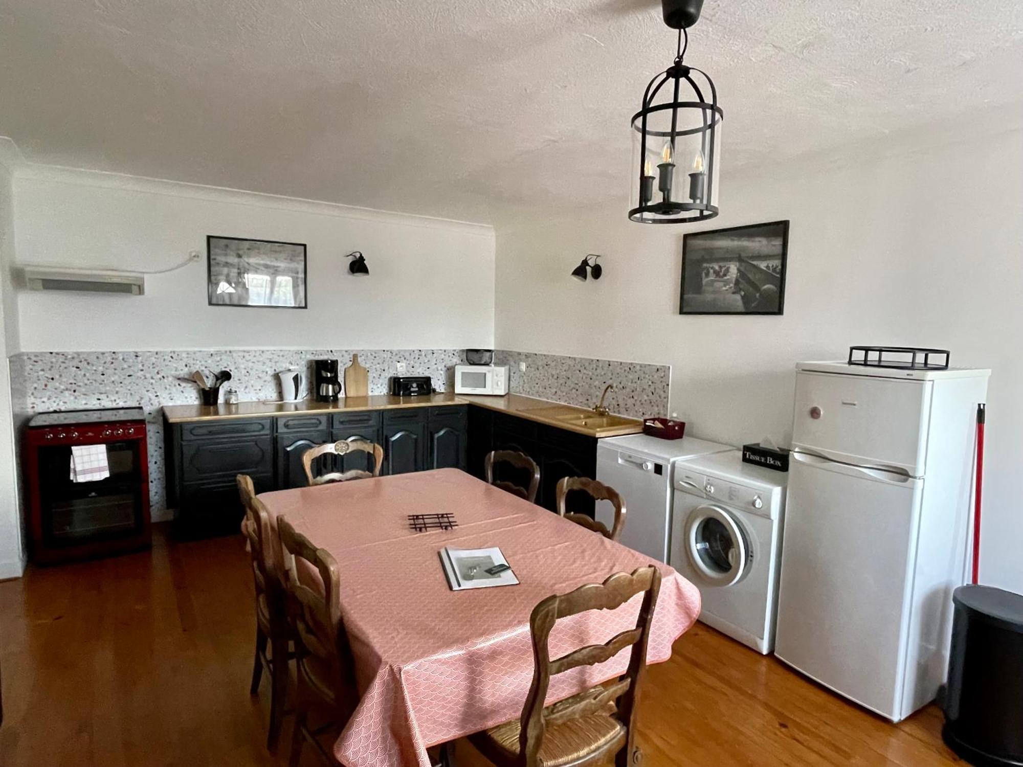 Saint-Come-du-Mont Gite Omaha 3 Etoiles - La Ferme Delaunay מראה חיצוני תמונה